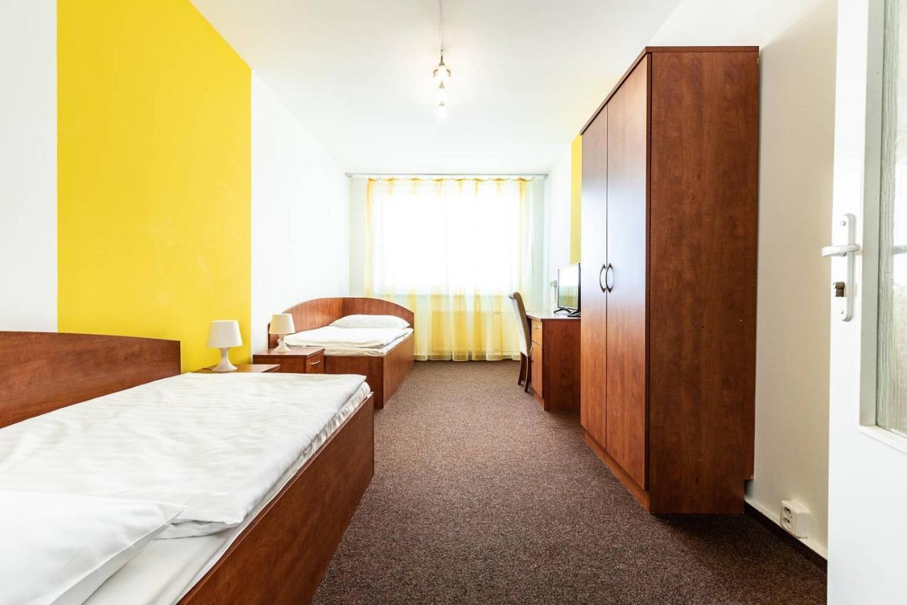 Hotel Krystal Hodonin Luaran gambar